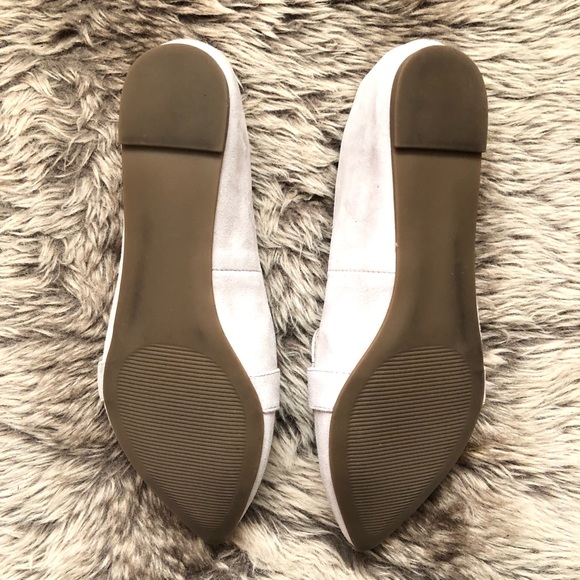 6.5 Steve Madden Jainna light grey snake and suede pointy flats - Picture 3 of 3